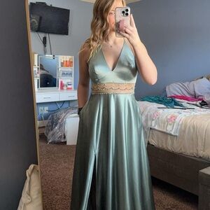 Sage Green Jules and Cleo